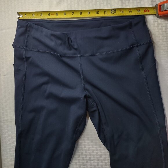 Lululemon Pace Rival Crop 22" in True Navy Full-On Luxtreme fabric. - Picture 4 of 6